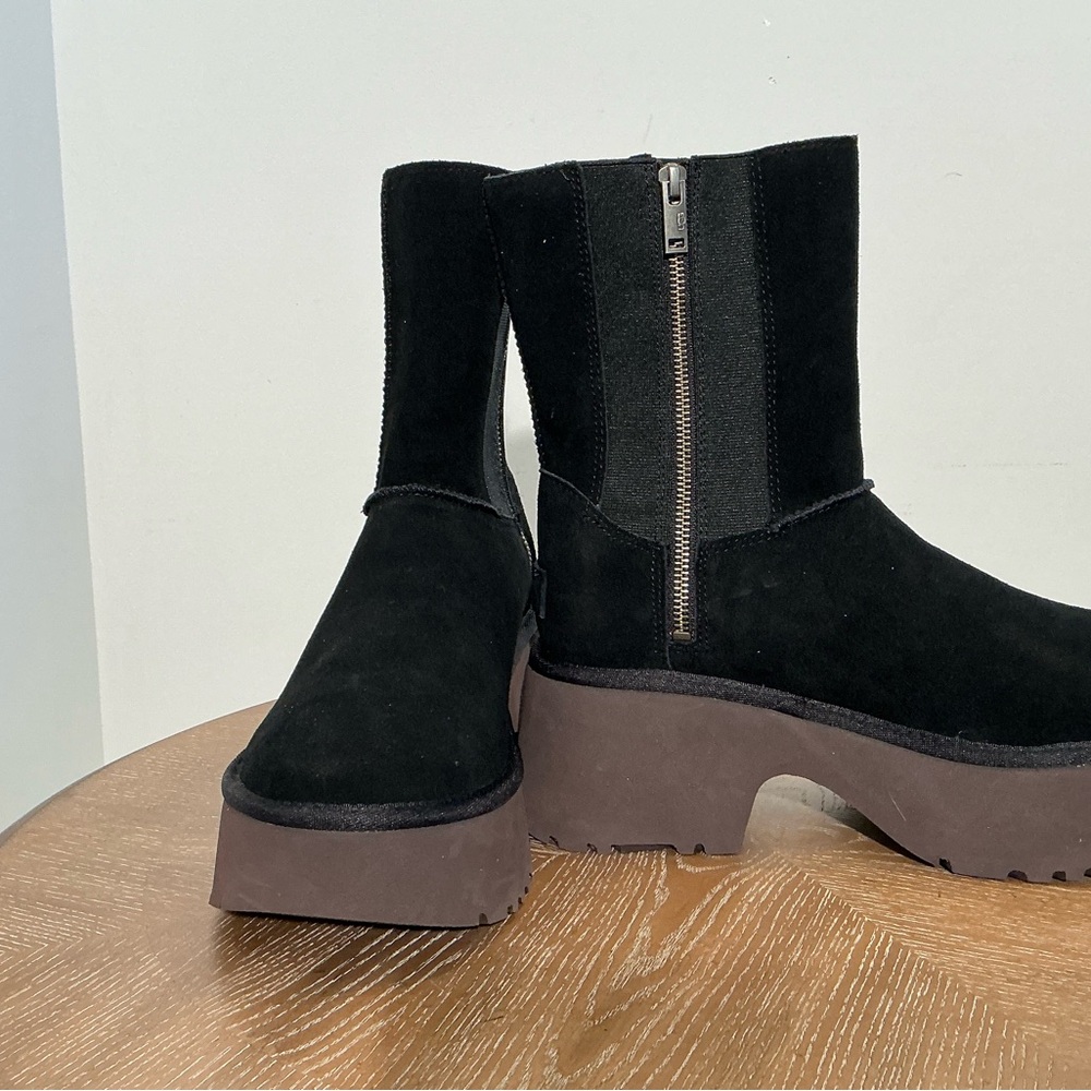 UGG WOMENS CLASSIC TWIN SEAM NEW HEIGHTS BOOT SIZE US 8. 9. BLACK 2.75" PLATFORM - Picture 7 of 7